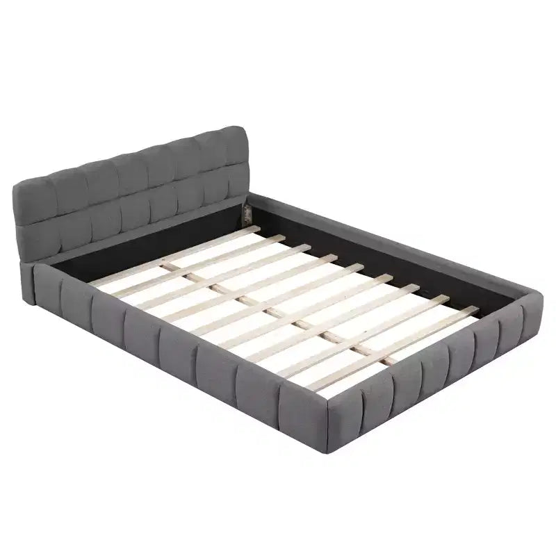 Letto a piattaforma imbottito queen size con testiera in tessuto di lino