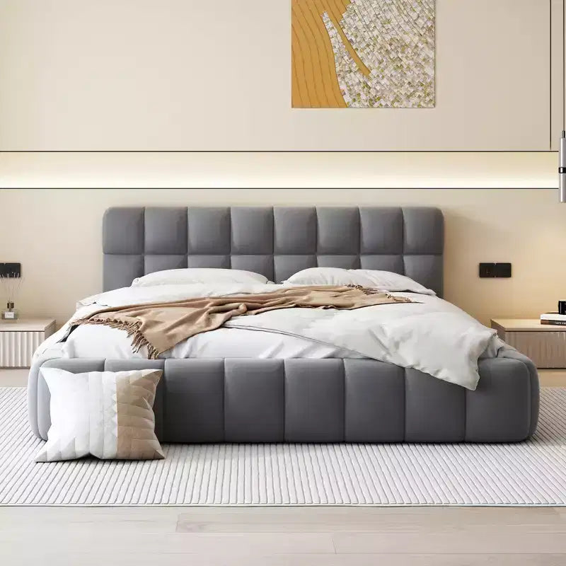 Letto a piattaforma imbottito queen size con testiera in tessuto di lino